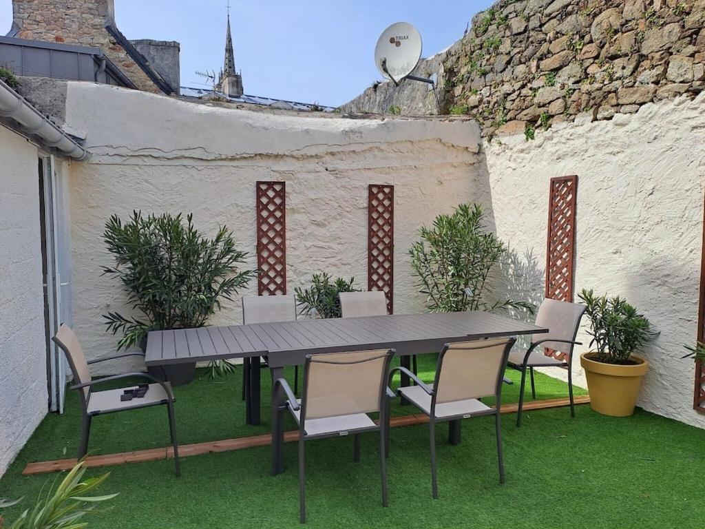 Ty Ma Bro Apartment Saint-Pol-de-Leon Exterior photo